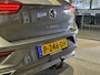 Volkswagen T-Roc 1.5 TSI Sport Business R Panorama | Camera | LED | Trekhaak | Zeer nette auto