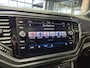 Volkswagen T-Roc 1.5 TSI Sport Business R Panorama | Camera | LED | Trekhaak | Zeer nette auto