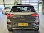 Volkswagen T-Roc 1.5 TSI Sport Business R Panorama | Camera | LED | Trekhaak | Zeer nette auto