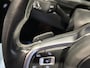 Volkswagen T-Roc 1.5 TSI Sport Business R Panorama | Camera | LED | Trekhaak | Zeer nette auto