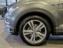 Volkswagen T-Roc 1.5 TSI Sport Business R Panorama | Camera | LED | Trekhaak | Zeer nette auto