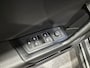 Volkswagen T-Roc 1.5 TSI Sport Business R Panorama | Camera | LED | Trekhaak | Zeer nette auto
