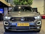 Volkswagen T-Roc 1.5 TSI Sport Business R Panorama | Camera | LED | Trekhaak | Zeer nette auto
