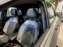 Volkswagen T-Roc 1.5 TSI Sport Business R Panorama | Camera | LED | Trekhaak | Zeer nette auto