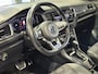 Volkswagen T-Roc 1.5 TSI Sport Business R Panorama | Camera | LED | Trekhaak | Zeer nette auto