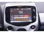 Citroën C1 1.2 PureTech Shine airco bleutooth stuurbediening stoelverwarming 4-seizoen-banden cruise-controle spiegels electrisch verstelbaar cv met sleutel