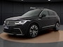 Volkswagen Tiguan 1.5 TSI R-Line | Pano Dak | Trekhaak | Camera | Side Assist | ACC | Elek. Achterklep | Stuur-/Stoelverwarming | Matrix LED | 20'' |
