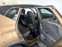 Renault Captur 120PK TCe Intens | 1ste Eigenaar | Navigatie | Climate Control | Camera | Lichtmetalen Velgen | Parkeersensoren | Cruise Control | Park Assist | Bluetooth Audio/Telefoon | Licht & Regen Sensor |