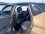 Renault Captur 120PK TCe Intens | 1ste Eigenaar | Navigatie | Climate Control | Camera | Lichtmetalen Velgen | Parkeersensoren | Cruise Control | Park Assist | Bluetooth Audio/Telefoon | Licht & Regen Sensor |