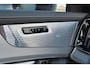 Volvo XC90 T8 Recharge AWD Ultra Dark Exec. Ed. - Luchtvering - Panorama/schuifdak - IntelliSafe Assist & Surround - 360º Camera - Bowers & Wilkins audio - Adaptieve LED koplampen - Verwarmde voorstoelen, stuur & achterbank - Parkeersensoren voor & achter - Elektr. bedienb. voorstoelen met geheugen - Geventileerde voorstoelen - Head up display - Draadloze tel. lader - Extra getint glas - 22' LMV