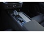 Volvo XC90 T8 Recharge AWD Ultra Dark Exec. Ed. - Luchtvering - Panorama/schuifdak - IntelliSafe Assist & Surround - 360º Camera - Bowers & Wilkins audio - Adaptieve LED koplampen - Verwarmde voorstoelen, stuur & achterbank - Parkeersensoren voor & achter - Elektr. bedienb. voorstoelen met geheugen - Geventileerde voorstoelen - Head up display - Draadloze tel. lader - Extra getint glas - 22' LMV