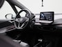 Volkswagen ID.3 Pro 58 kWh | APPLE CARPLAY | ANDROID AUTO | STOELVERWARMING | STUURWIELVERWARMING | SFEERVERLICHTING | ADAPTIVE CRUISE CONTROL | DAB RADIO | NAVIGATIE | PARKEERSENSOREN | GETINTE RUITEN | LED VERLICHTING |