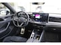 Volkswagen Passat Variant 1.5 eHybrid 272pk R-Line Edition | SoH 99% | Trekhaak | 360 Camera | Head-up | Stoelmemory