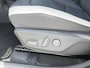 Kia EV3 GT-Line Business Edition 81.4 kWh | Black Edition | Ambient lighting | 20" Lichtmtalen velgen | Privacy Glass | GT-Line interieur | Stoel- en stuurwielverwarming |
