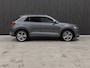 Volkswagen T-Roc 1.5 TSI R line Int&Ext / IQ Light / Keyless / Camera / Virtual