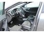 Volvo V40 T3 Automaat Polar+ Sport | Trekhaak | Panoramadak | Achteruitrijcamera | Parkeersensoren voor + achter | Keyless entry | Cruise Control | Stoelverwarming | Harman Kardon Premium Audio | Climate Control |