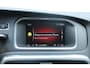 Volvo V40 T3 Automaat Polar+ Sport | Trekhaak | Panoramadak | Achteruitrijcamera | Parkeersensoren voor + achter | Keyless entry | Cruise Control | Stoelverwarming | Harman Kardon Premium Audio | Climate Control |
