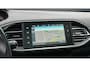 Peugeot 308 1.2 e-THP Allure | Automaat | Xenon | Panoramadak | Trekhaak |