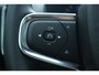 Volvo XC40 B4 Plus Black Edition | Panoramadak | Trekhaak | Verwarmbare voorstoelen, achterbank en stuurwiel | 360 graden camera | Premium audio by Harman Kardon | Apple carplay/Android auto