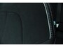 Volvo XC40 B4 Plus Black Edition | Panoramadak | Trekhaak | Verwarmbare voorstoelen, achterbank en stuurwiel | 360 graden camera | Premium audio by Harman Kardon | Apple carplay/Android auto