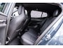 Volvo EX30 P5 Long Range Plus Black Edition Europa 69 kWh | Black Interieur | 20" | Elektrische voorstoelen | Stoel & Stuurverwarming | Harman/Kardon |