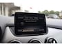 Mercedes-Benz B-klasse 180 122pk AUT Ambition | Trekhaak | Leder | Camera | Navigatie | PDC