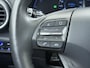 Hyundai Kona Limited 64kWh | 1ste eigenaar | ACCU 98% | LEER | Electrische stoelen | Dodehoekdetectie | AUTOMAAT