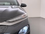 Hyundai Kona Limited 64kWh | 1ste eigenaar | ACCU 98% | LEER | Electrische stoelen | Dodehoekdetectie | AUTOMAAT