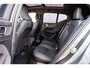 Volvo EX40 Single Motor Extended Range Ultra Europa 82 kWh Black Edition | Getint glas | Nubuck | Panoramadak | Harman/Kardon | Stoelverwarming voor + achter | Keyless | 20" Velgen |