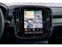 Volvo EX40 Single Motor Extended Range Ultra Europa 82 kWh Black Edition | Getint glas | Nubuck | Panoramadak | Harman/Kardon | Stoelverwarming voor + achter | Keyless | 20" Velgen |