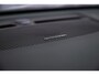 Volvo EX40 Single Motor Extended Range Ultra Europa 82 kWh Black Edition | Getint glas | Nubuck | Panoramadak | Harman/Kardon | Stoelverwarming voor + achter | Keyless | 20" Velgen |