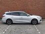Ford Focus Wagon 1.0 EcoBoost Hybrid ST Line | Climate Control | Adaptive Cruise Control | Winter Pack | Sensoren Voor + Achter | Camera Achter | Android Auto | Apple Carplay |