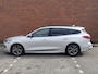 Ford Focus Wagon 1.0 EcoBoost Hybrid ST Line | Climate Control | Adaptive Cruise Control | Winter Pack | Sensoren Voor + Achter | Camera Achter | Android Auto | Apple Carplay |