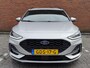 Ford Focus Wagon 1.0 EcoBoost Hybrid ST Line | Climate Control | Adaptive Cruise Control | Winter Pack | Sensoren Voor + Achter | Camera Achter | Android Auto | Apple Carplay |