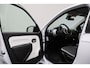 Renault Twingo 1.0 SCe Limited 2022 | 1e Eigenaar | Airco | Cruise Control | Onderhoudshistorie | Stuurwiel Bediening | Elektrische Ramen | Parkeersensoren | Bluetooth | DAB Radio | Nationale Autopas