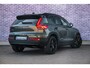Volvo EX40 Single Motor Extended Range Ultra Europa 82 kWh Black Edition | Getint glas | Nubuck | Panoramadak | Harman/Kardon | Stoelverwarming voor + achter | Keyless | 20" Velgen |