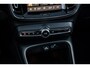 Volvo EX40 Single Motor Extended Range Ultra Europa 82 kWh Black Edition | Getint glas | Nubuck | Panoramadak | Harman/Kardon | Stoelverwarming voor + achter | Keyless | 20" Velgen |