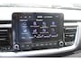 Kia Stonic 1.0 T-GDi MHEV DynamicPlusLine Stuur+Stoel verwarming / Navigatie / Camera