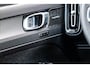 Volvo EX40 Single Motor Extended Range Ultra Black Edition 82 kWh | Europa | Harman Kardon audio | 20" | Schuif-/kanteldak | Getint Glas | Elektrische stoelverstelling | Nubuck bekleding | Adaptive Cruise Control | Dodehoekdetectie |