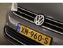 Volkswagen Golf Sportsvan 1.5 TSI ACT Highline Edition | PANORAMADAK | DRAADLOZE LADER | TREKHAAK | 18"