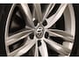 Volkswagen Golf Sportsvan 1.5 TSI ACT Highline Edition | PANORAMADAK | DRAADLOZE LADER | TREKHAAK | 18"