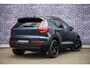 Volvo EX40 Single Motor Extended Range Ultra Black Edition | Europa | Harman Kardon audio | 20" wielen | Schuif-/kanteldak | Getint Glas | Elektrische stoelverstelling | Nubuck bekleding | Adaptive Cruise Control | Dodehoekdetectie |