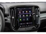 Volvo EX40 Single Motor Extended Range Ultra Black Edition | Europa | Harman Kardon audio | 20" wielen | Schuif-/kanteldak | Getint Glas | Elektrische stoelverstelling | Nubuck bekleding | Adaptive Cruise Control | Dodehoekdetectie |