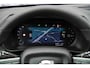 Volvo EX40 Single Motor Extended Range Ultra Black Edition | Europa | Harman Kardon audio | 20" wielen | Schuif-/kanteldak | Getint Glas | Elektrische stoelverstelling | Nubuck bekleding | Adaptive Cruise Control | Dodehoekdetectie |