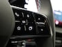 Renault Clio Hybrid 160k esprit Alpine | Vijf jaar garantie | Stoel- en stuurwielverwarming | 360 graden camera | Parkeersensoren rondom |