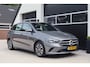 Mercedes-Benz B-klasse 180 Business Solution - Trekhaak - Half leder - Widescreen - Stoelverwarming - 2e eigenaar - NL Auto