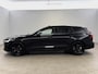 Volvo V60 2.0 B4D R-Design | Black Edition | Pano | Memory | HuD | B&W | Virtual | 360° Camera | Carplay | Trekhaak