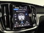 Volvo V60 2.0 B4D R-Design | Black Edition | Pano | Memory | HuD | B&W | Virtual | 360° Camera | Carplay | Trekhaak