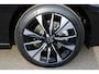 Peugeot 308 1.2 Hybrid 145 e-DCS6 Allure | Automaat | Navigatie | Camera | Stuur + Stoelverwarming | Carplay | Nieuw model |