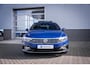 Volkswagen Passat Variant 1.5 TSI Elegance Business R | Achteruitrijcamera | Elektrisch glazen panorama-dak | R-Line exterieur